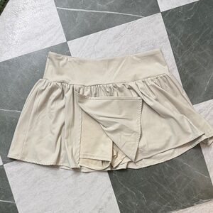 Forever 21 Cream Skort